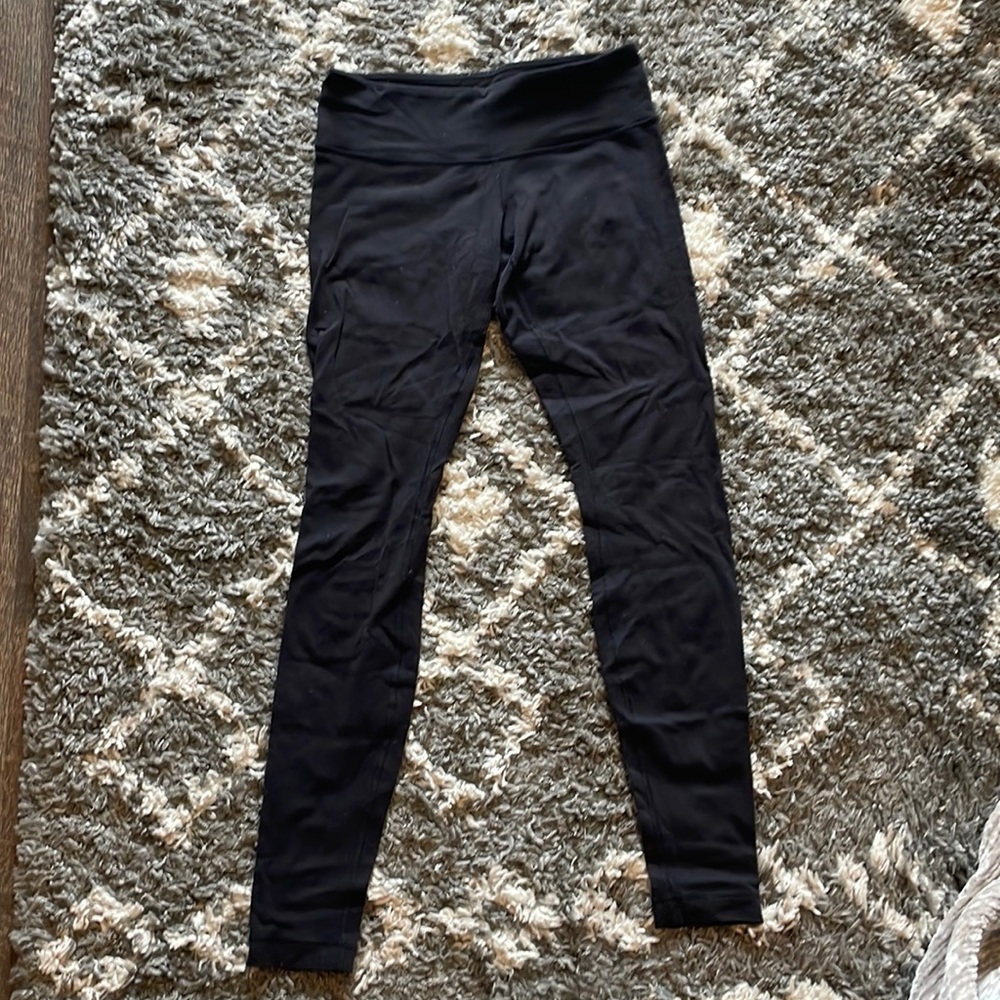 Long black Lululemon Wunder Under
